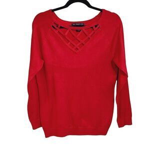 Two Twenty Five red sweater criss cross lattice neck sz M